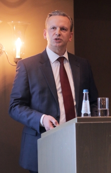 Thomas Jessulat: Entschlüsse fassen, bevor sie einem von der Zeit abgenommen werden.