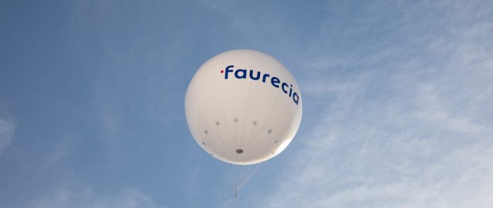 Faurecia, ein weltweit führendes Unternehmen für Automobiltechnologie, hat ein öffentliches Übernahmeangebot für alle Hella-Aktien unterbreitet.