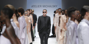Designer Michael Michalsky begann seine Karriere bei Levi's 1992 nach seinem Studium. Heute zählt er zu den Großen der deutschen Modeszene.